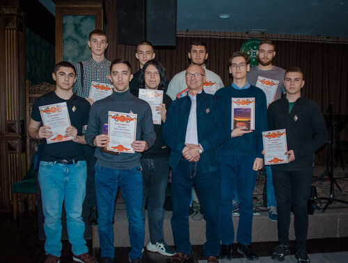 29.01.23 студенты ЮРГИ приняли участие в работе круглого стола, посвященного развитию молодёжной политики в РФ и Ростовской области.